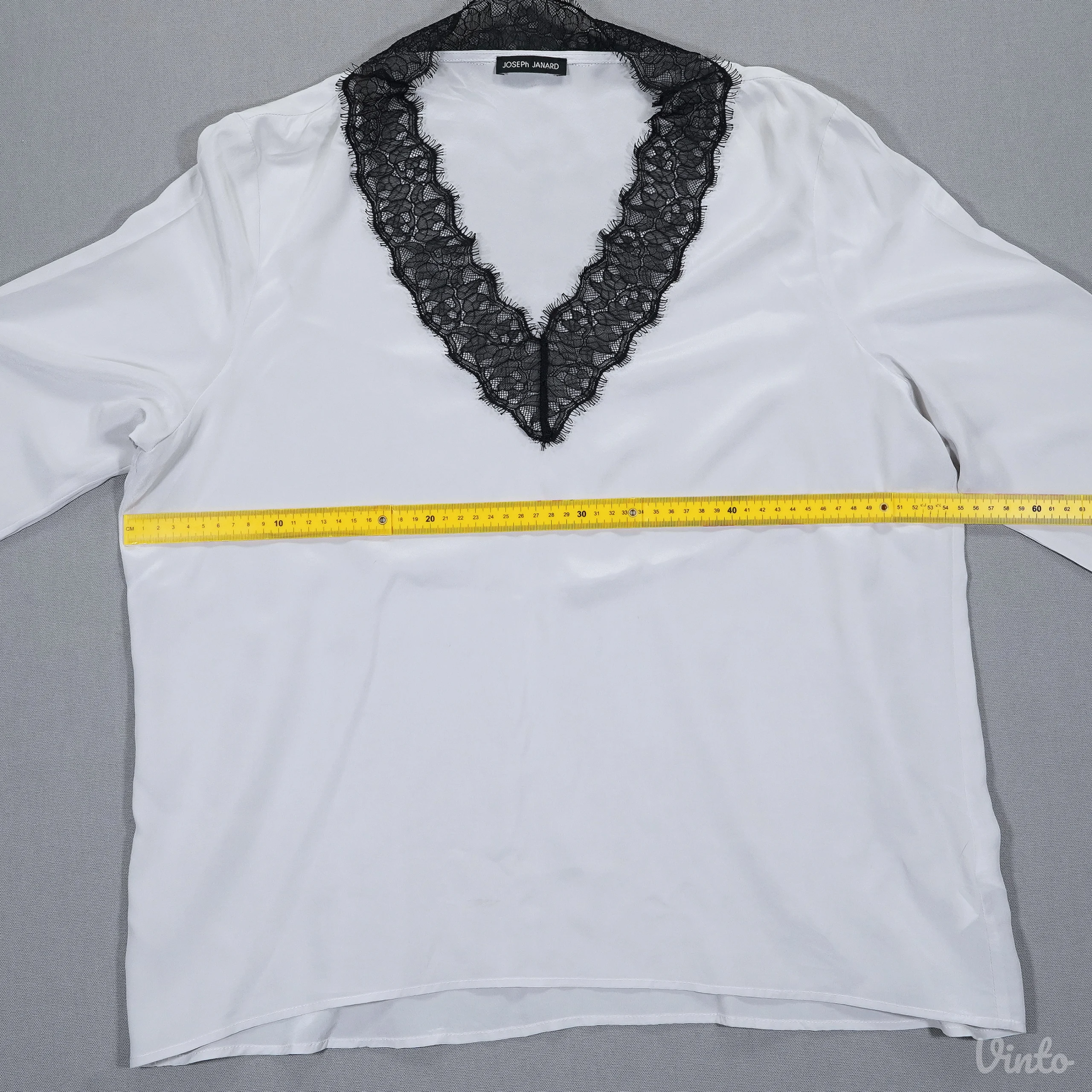 Joseph Janard bež bluza sa crnom čipkom, L/XL