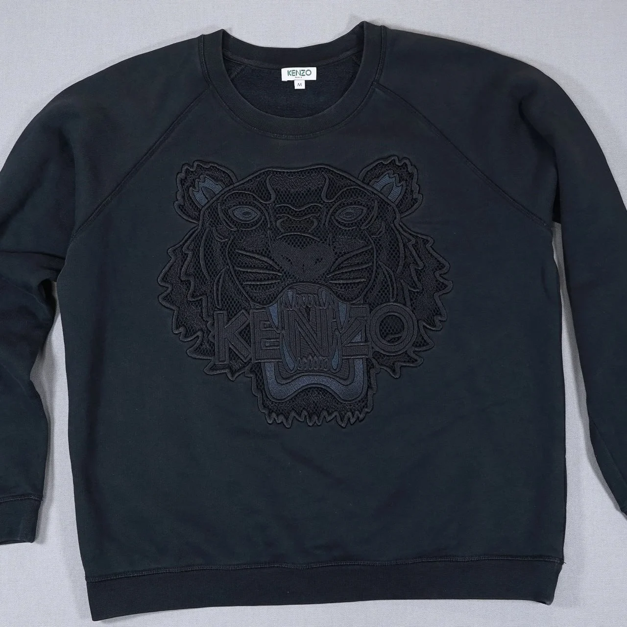 KENZO Paris Tiger crni duks sa vezom – M