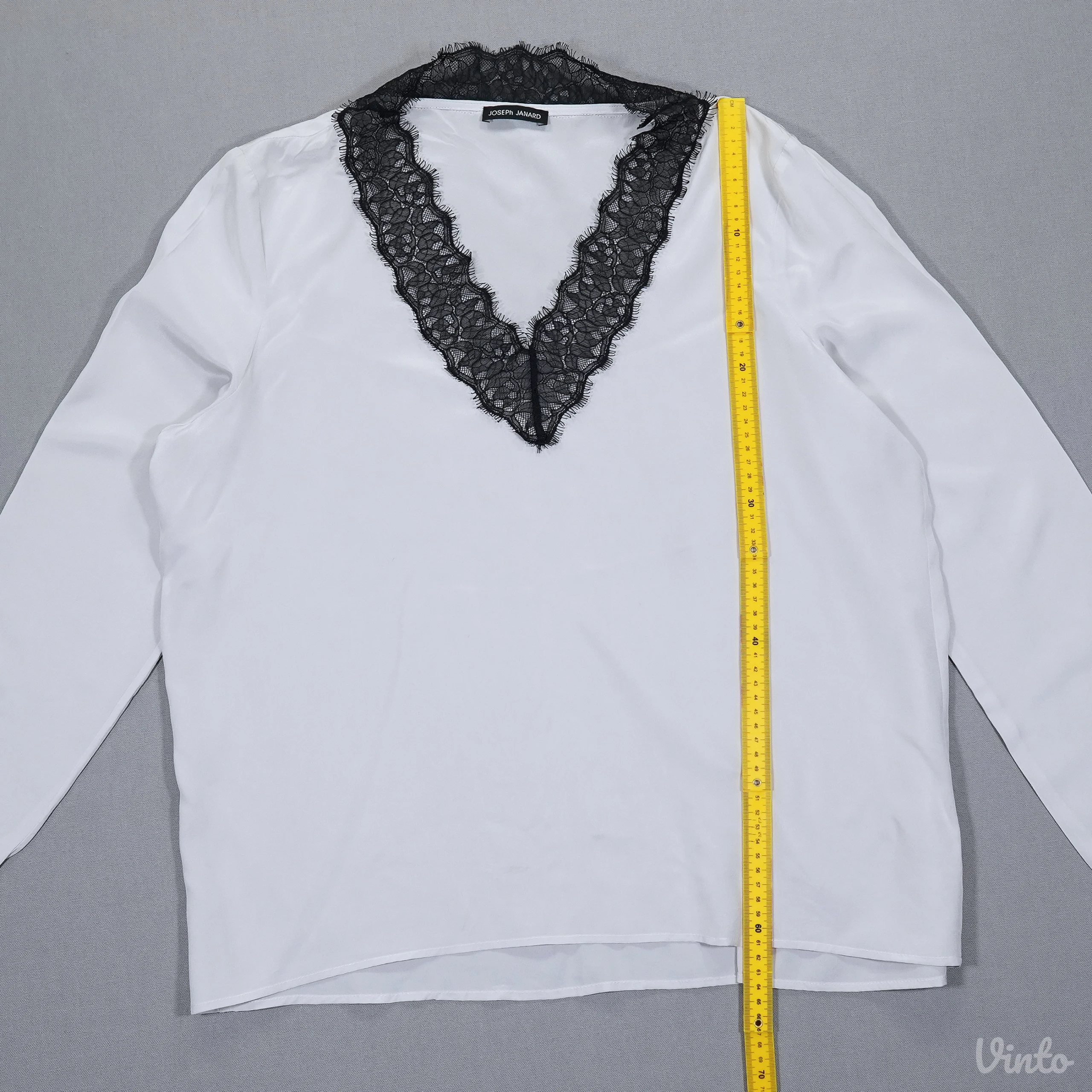 Joseph Janard bež bluza sa crnom čipkom, L/XL