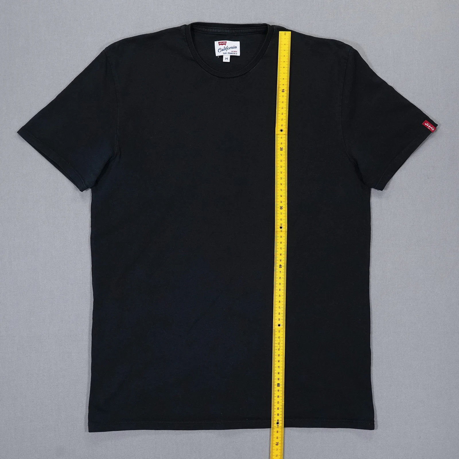 Levi’s California crna majica – M