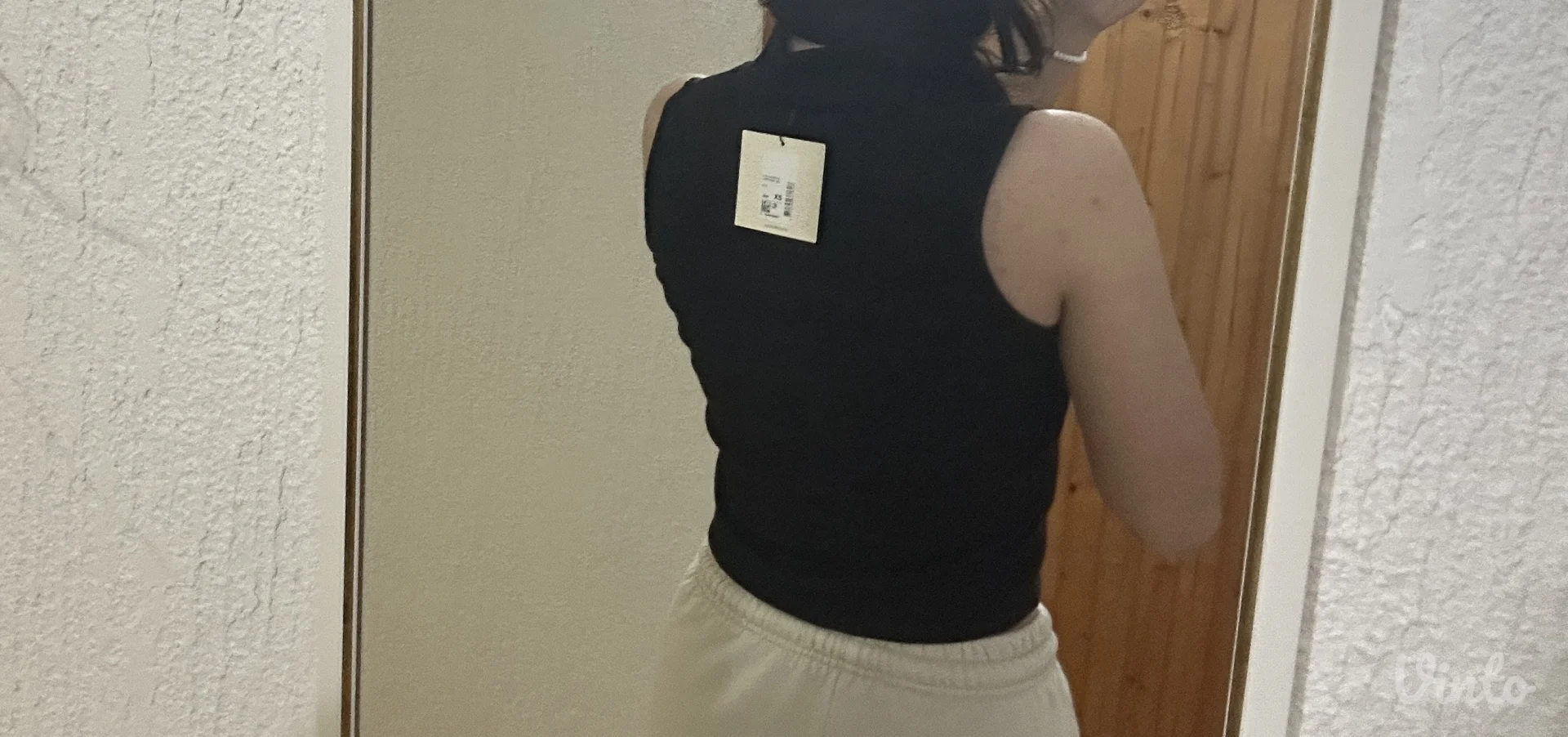 Calvin Klein majica sa etiketom