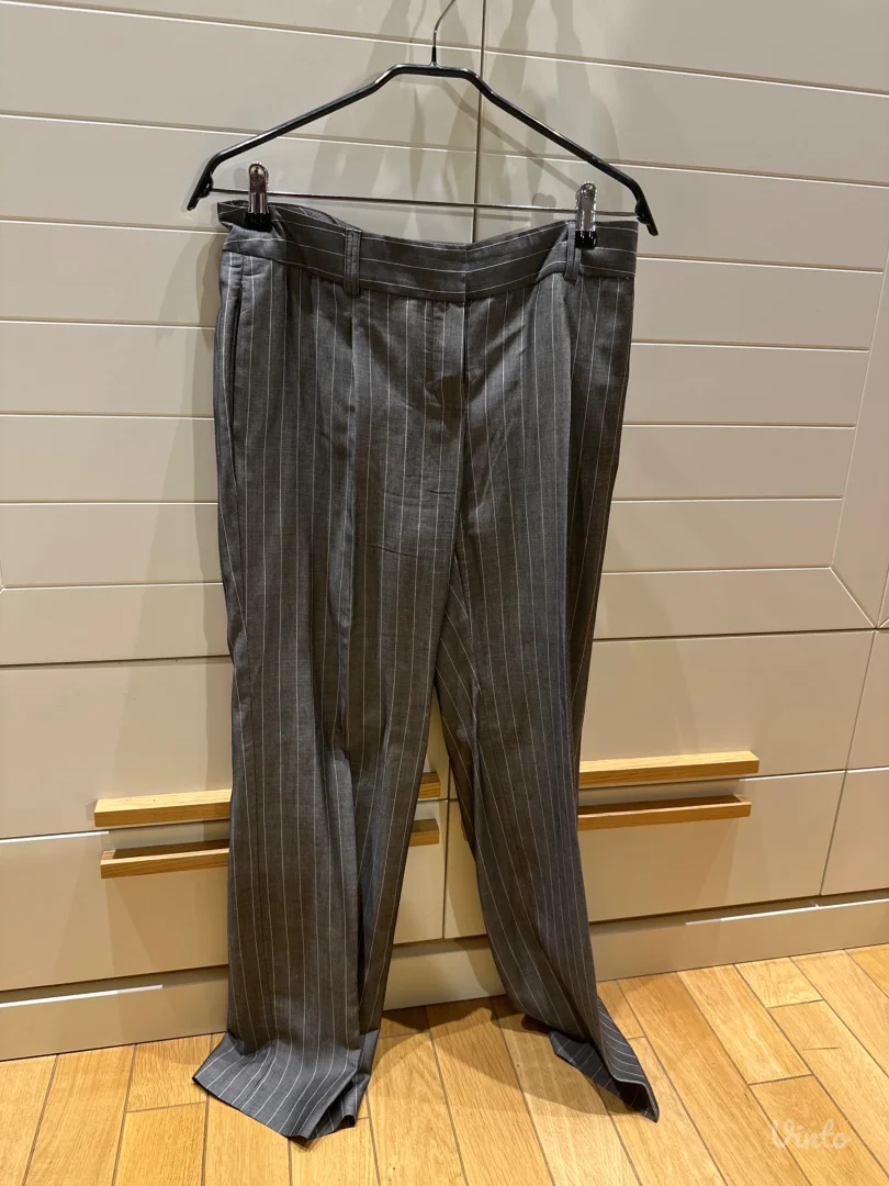 Žensko odelo, CORTEFIEL, 44