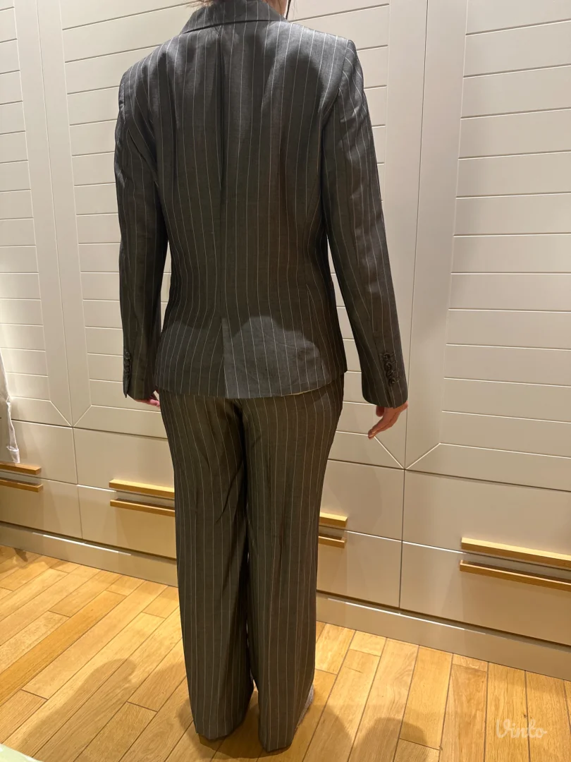 Žensko odelo, CORTEFIEL, 44