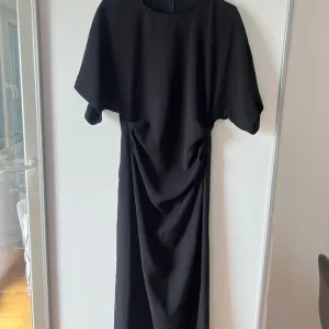 zara midi haljina nova S