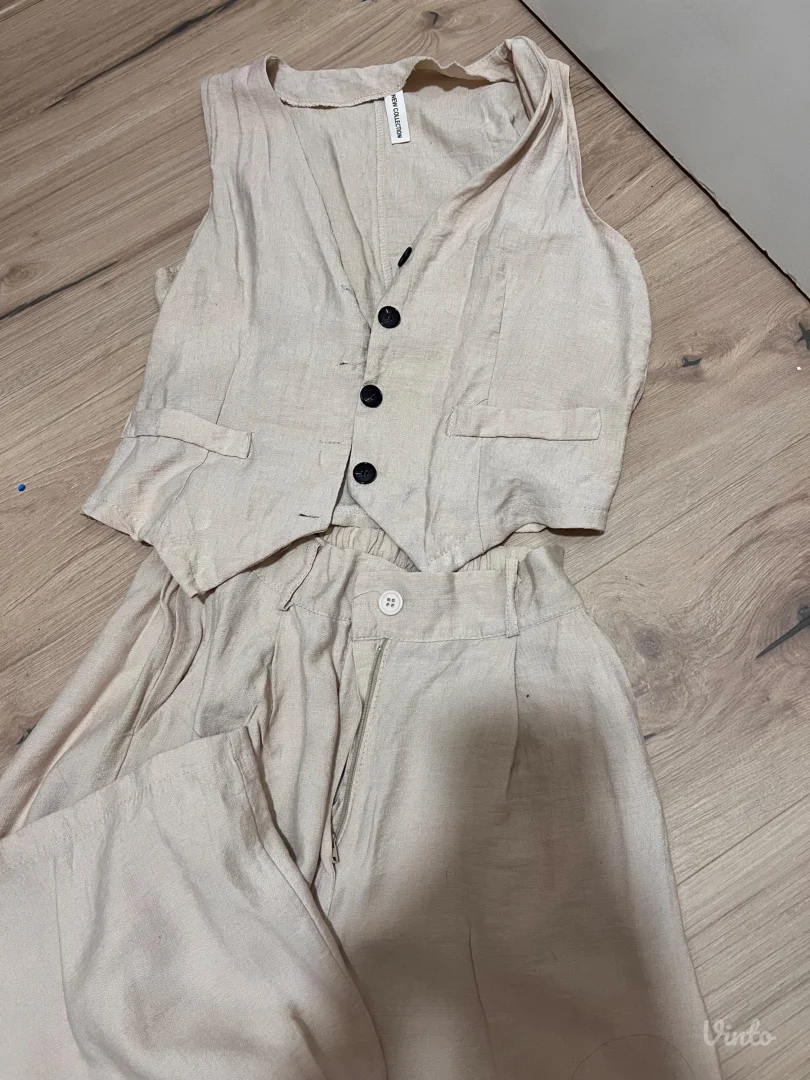 Komplet - prsluk i pantalone