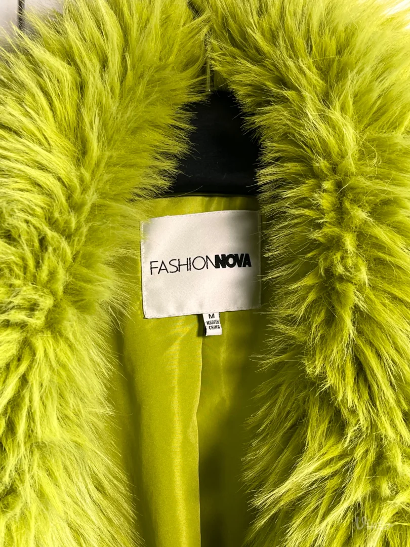 FashionNova zelena bundica