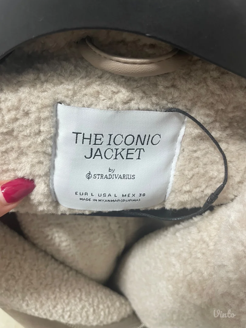 Stradivarius jakna - The Iconic Jacket