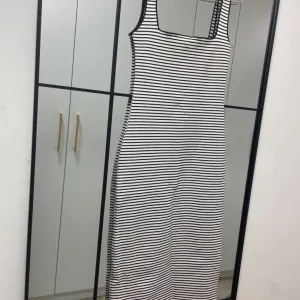 Zara Maxi Haljina