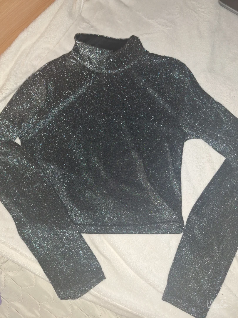 Majica sa sljokicama