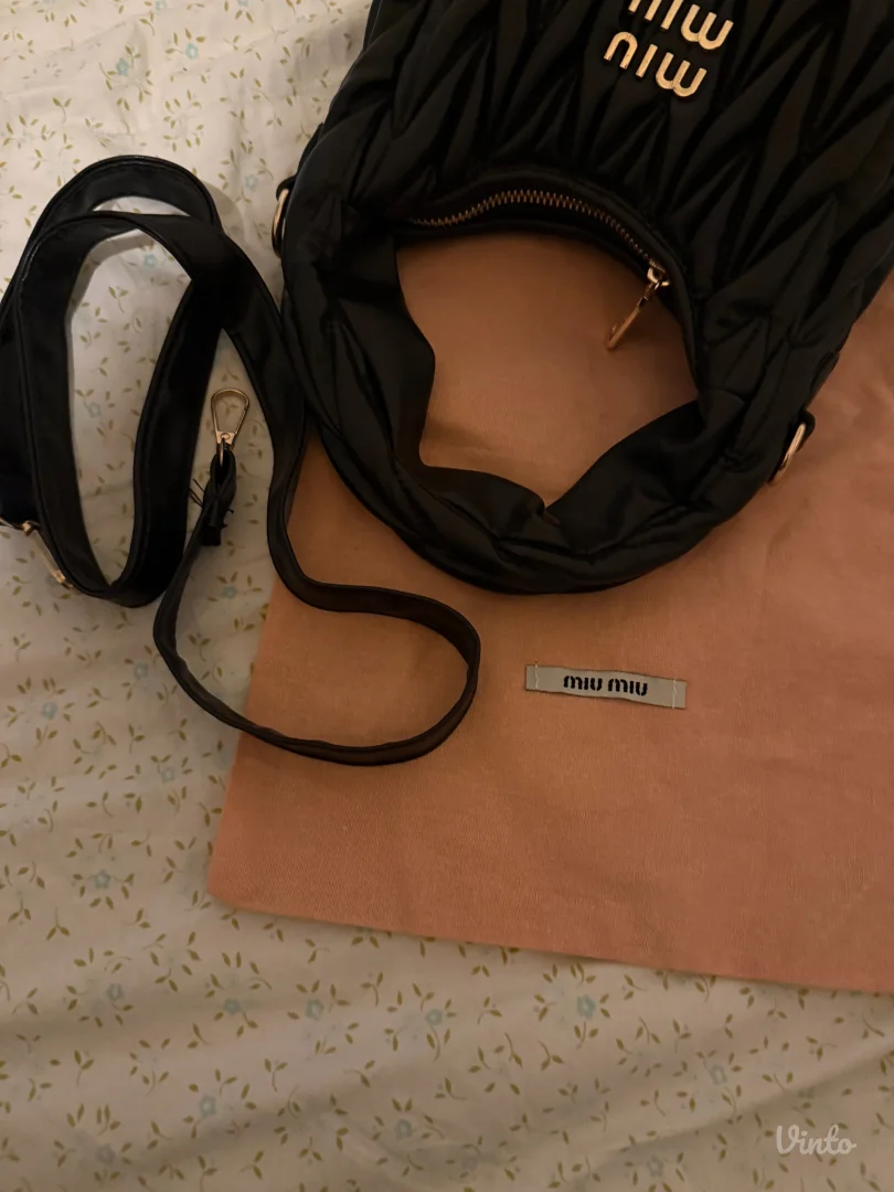 Miu Miu torbica