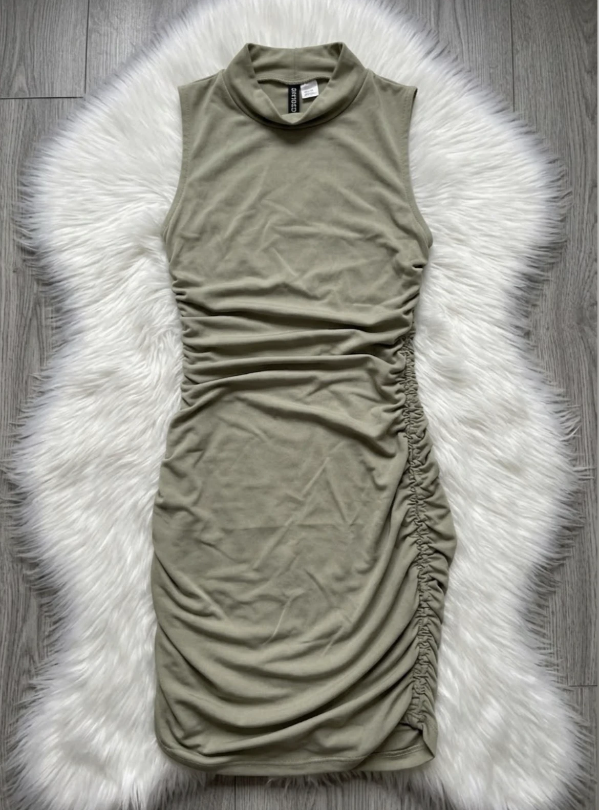 H&m haljina