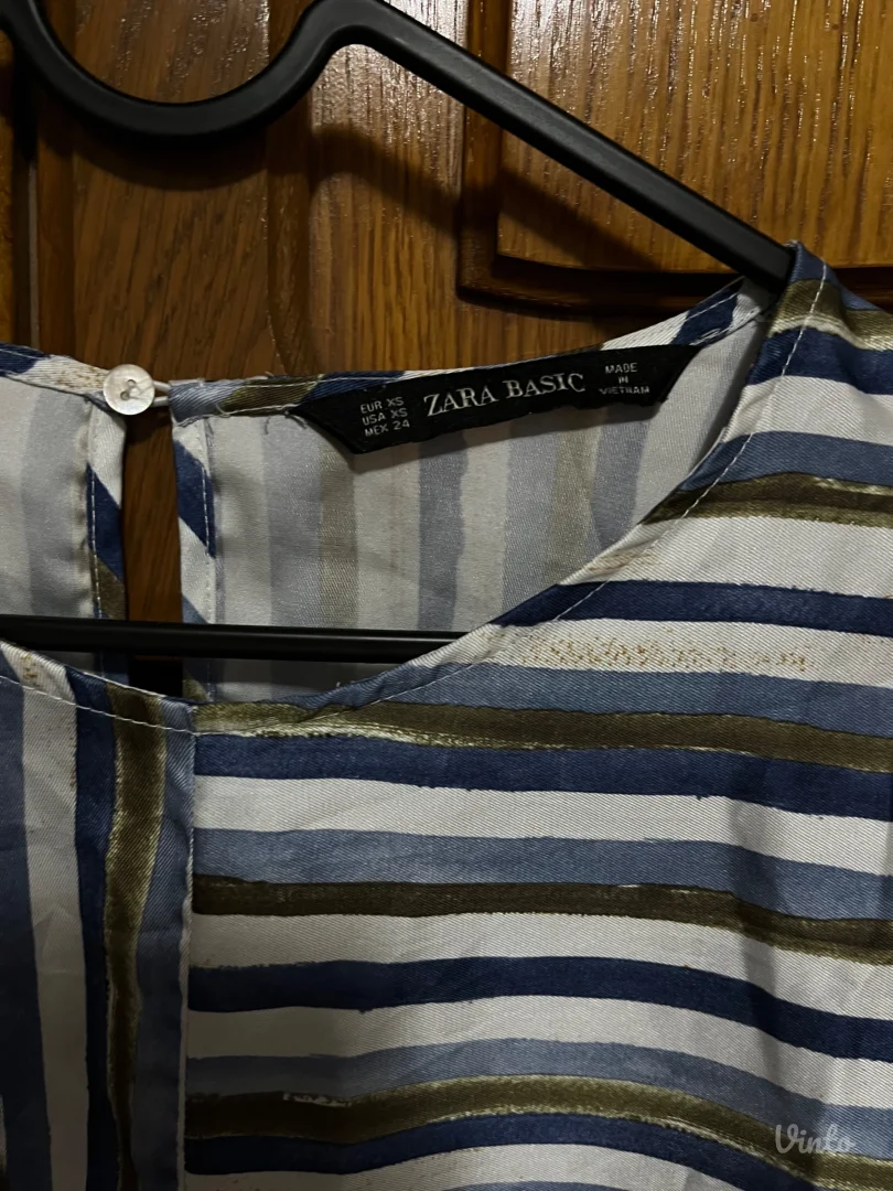 Komplet pantalone i košulja