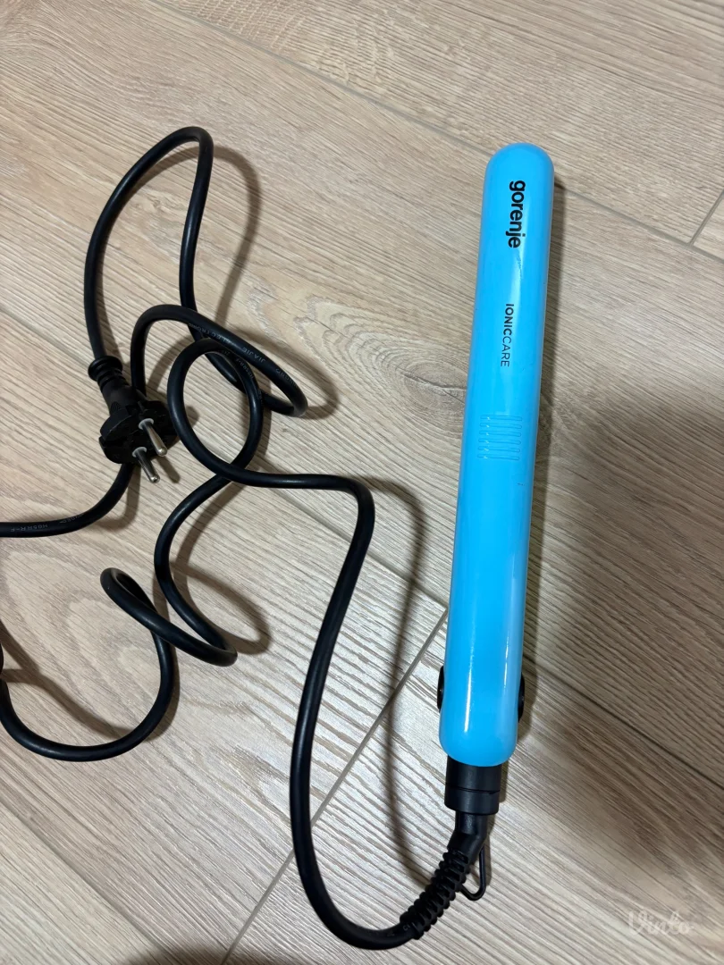 Gorenje presa za kosu