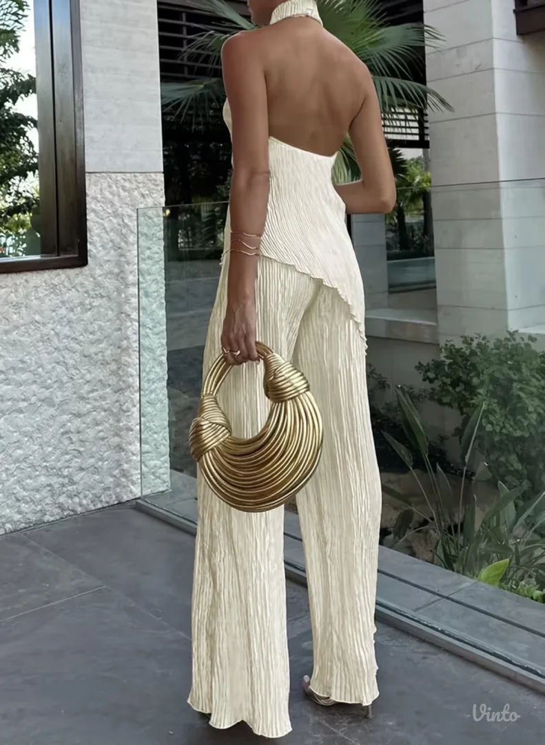 Zenski komplet sa etiketom