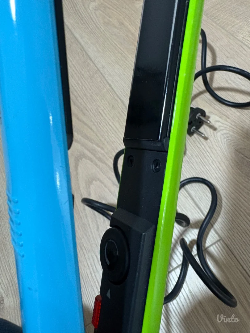 Gorenje presa za kosu