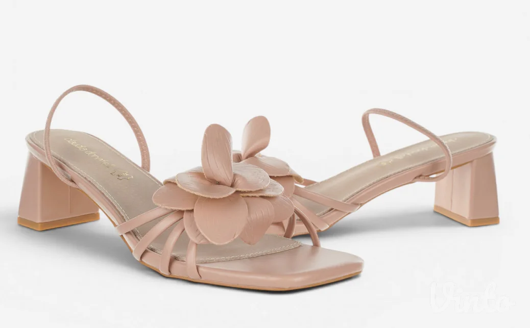 Roze sandale sa etiketom Claudia Donatelli