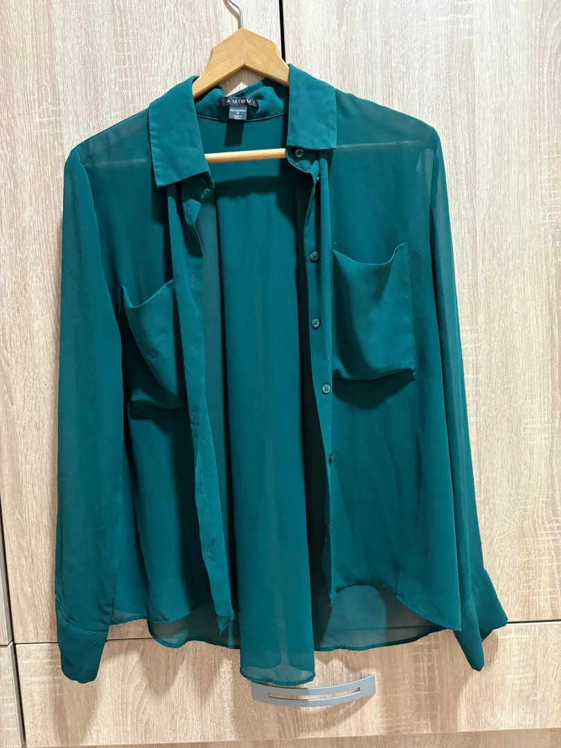 Zelena prolećna košulja