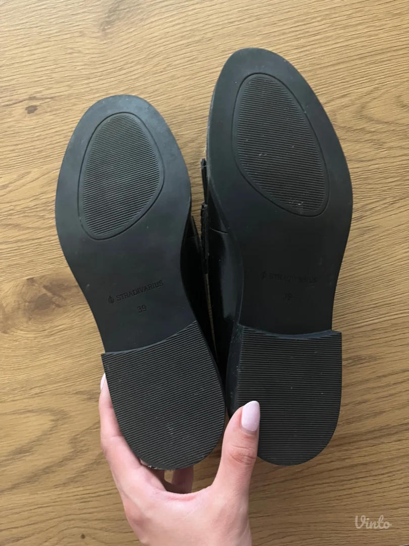 Stradivarius mokasine nove