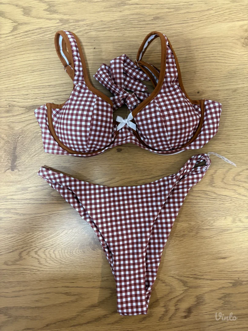 Skroz novi karirani kupaći