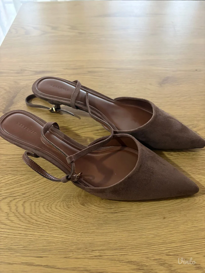 Skroz nove Reserved cipele