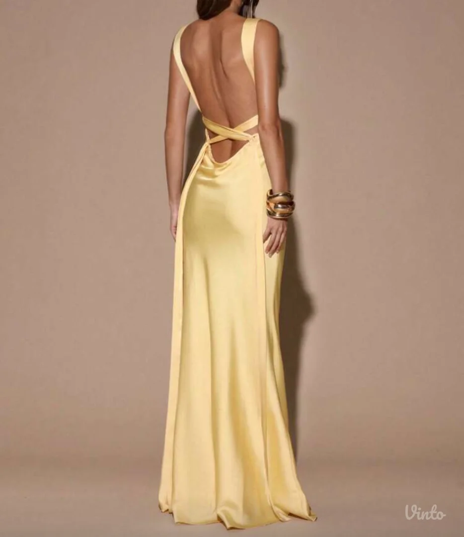 Žuta haljina sa etiketom