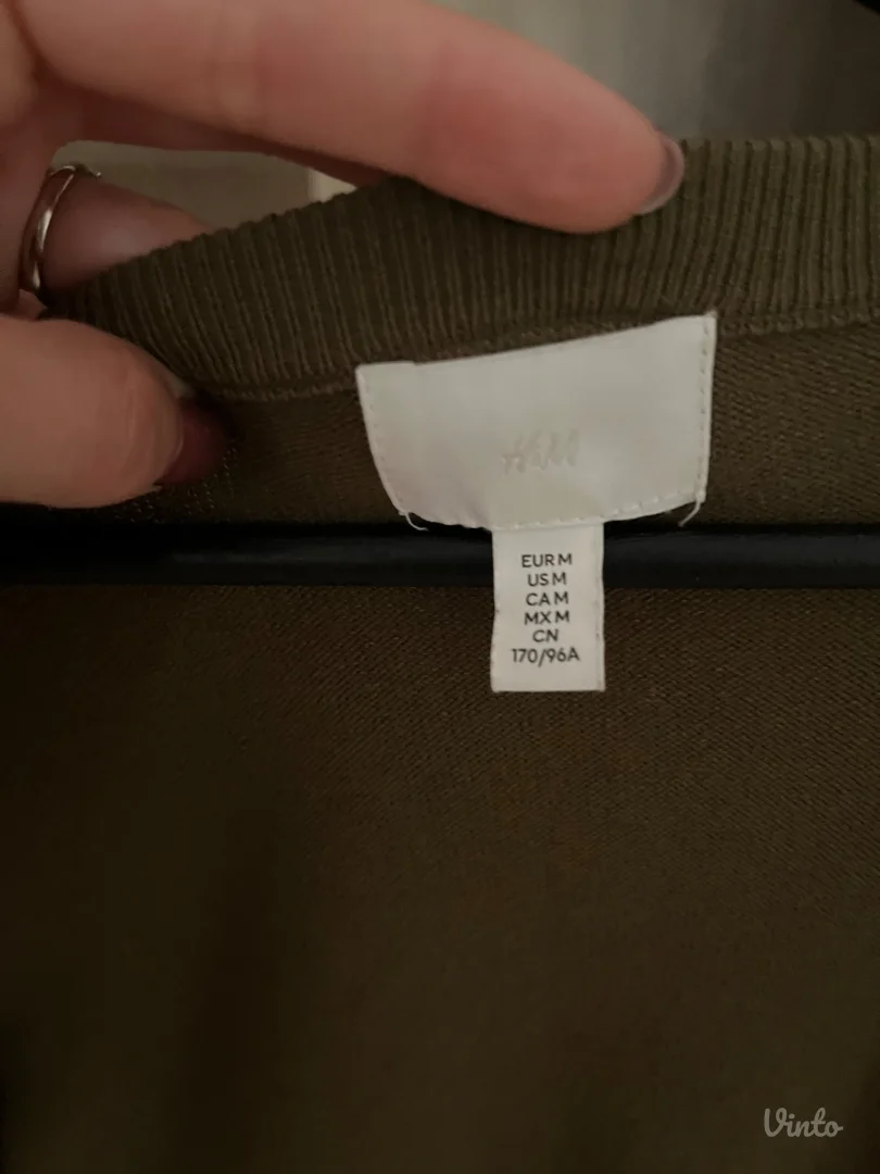 H&M maslinasto zeleni džemper