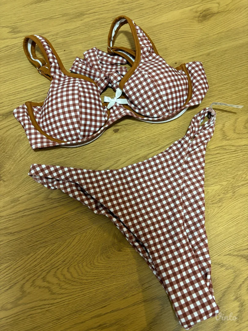 Skroz novi karirani kupaći