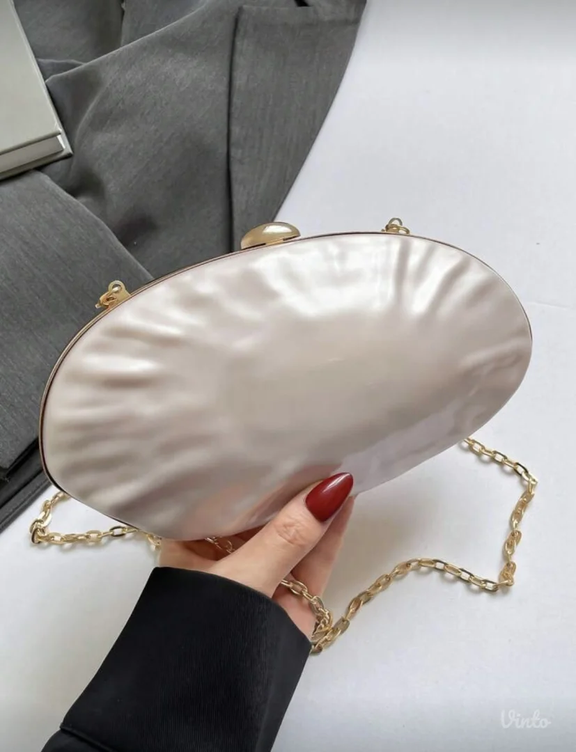 Večernja bela torbica