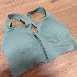 Sportski grudnjak sa cipzerom NOVO