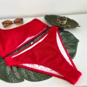 Skroz novi crveni kupaći