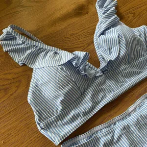 Retro kupaći na pruge