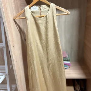 Mango haljina boje peska