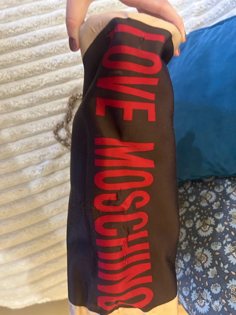 Love Moschino prelepa original torba