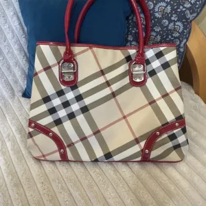 Burberry torba