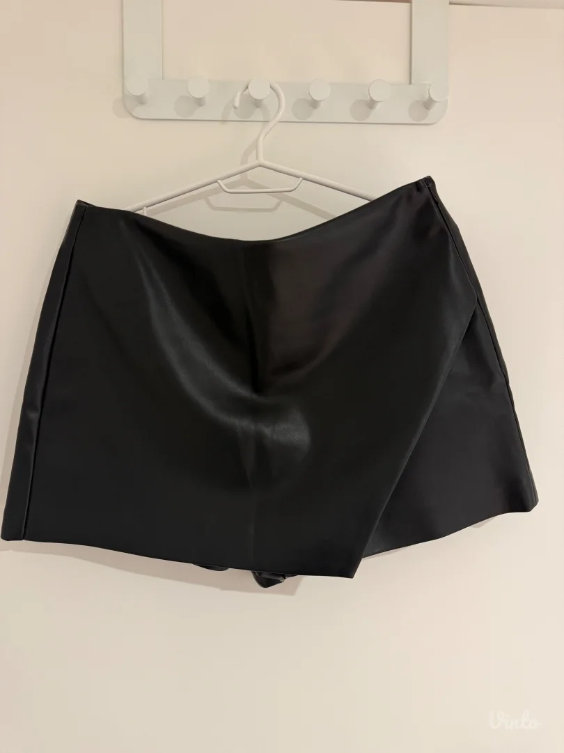 Zara kožni skort