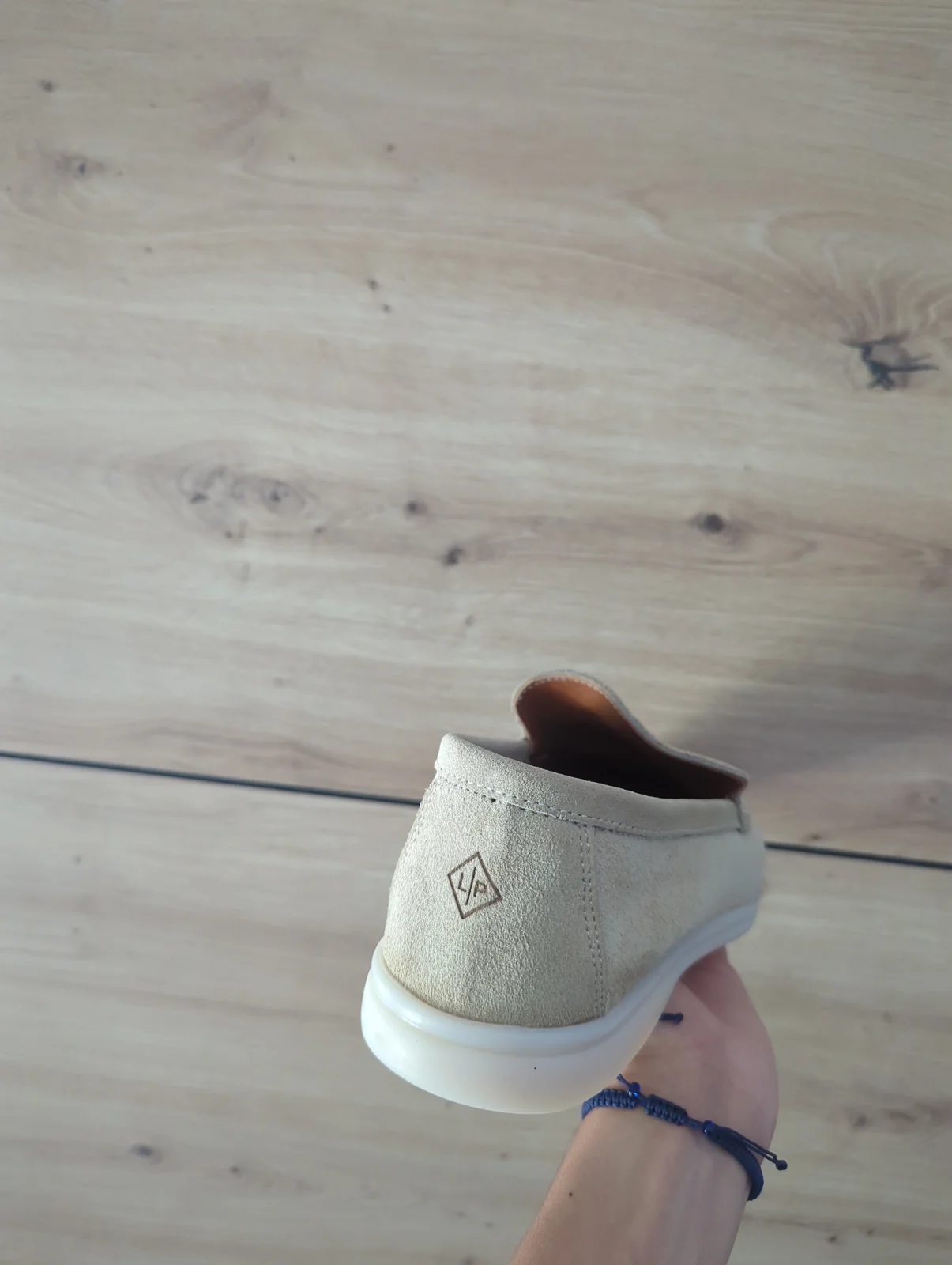 Loro Piana Summer Walk Mokasine - Bež Prevrtana Koža - Broj 42