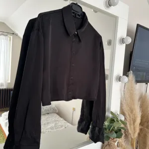 Zara svilenkasta kosulja