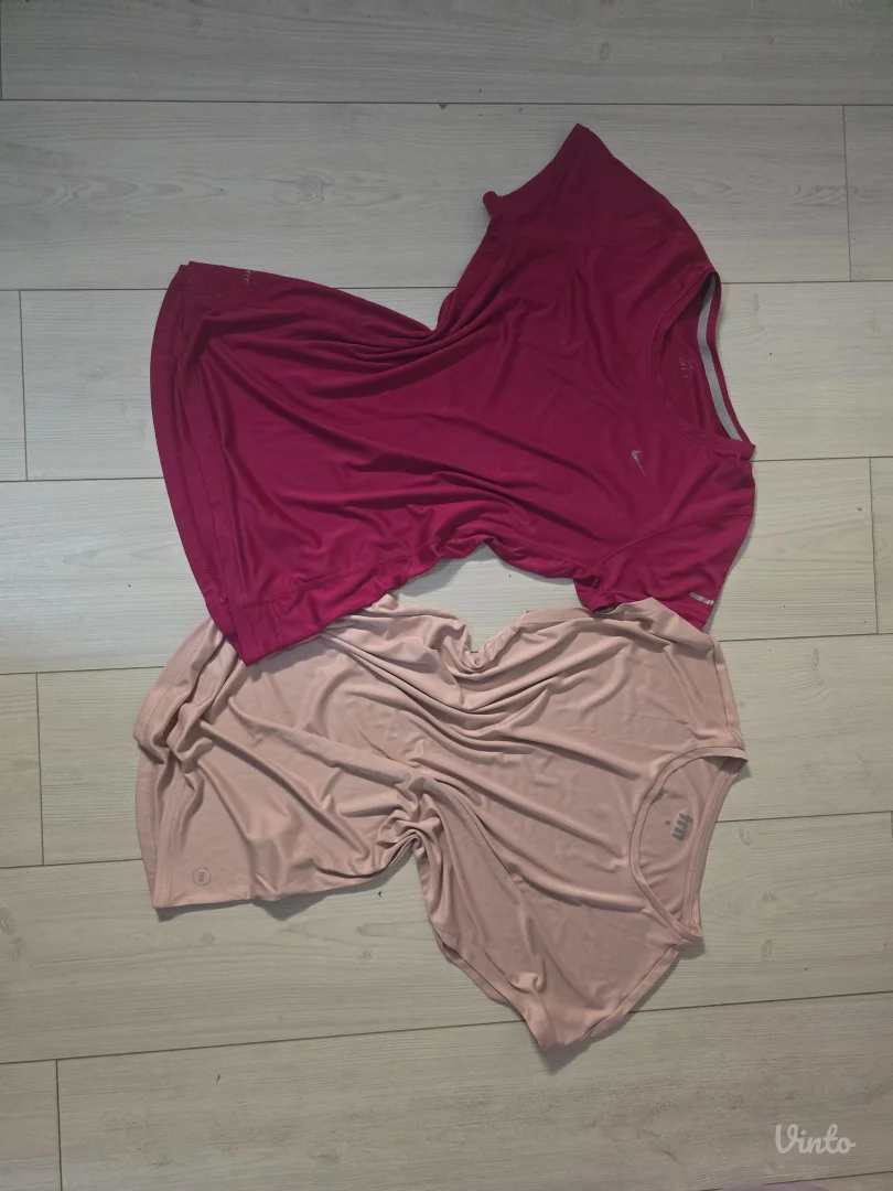 Nike majica za trening