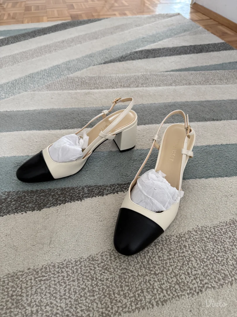Nove Nine West cipele 38 (kao Chanel)