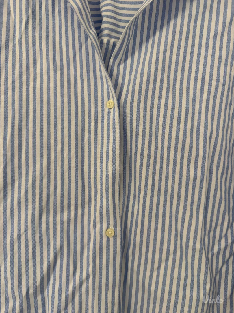 Zara kosulja S nenosena