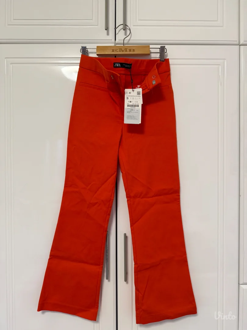 Zara pantalone S nove