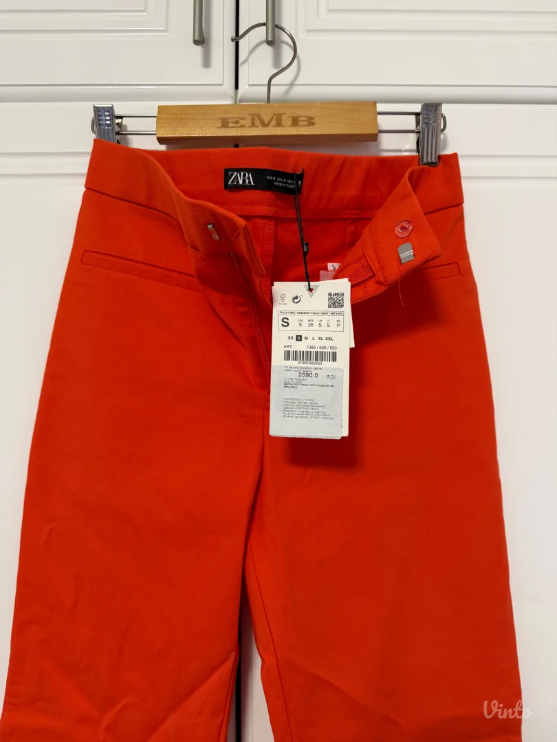 Zara pantalone S nove
