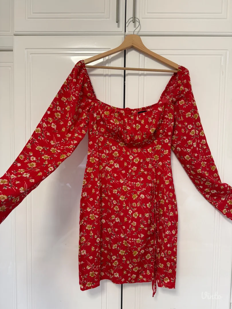 Pretty little thing haljina S