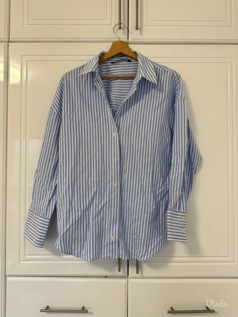 Zara kosulja S nenosena