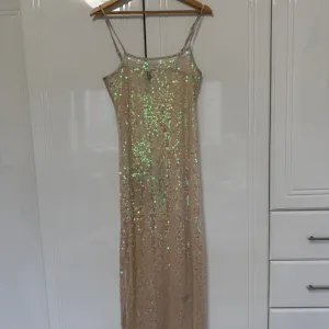 Haljina H&M za plazu S