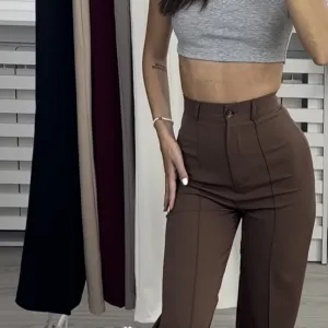 Pantalone Crne i Braon