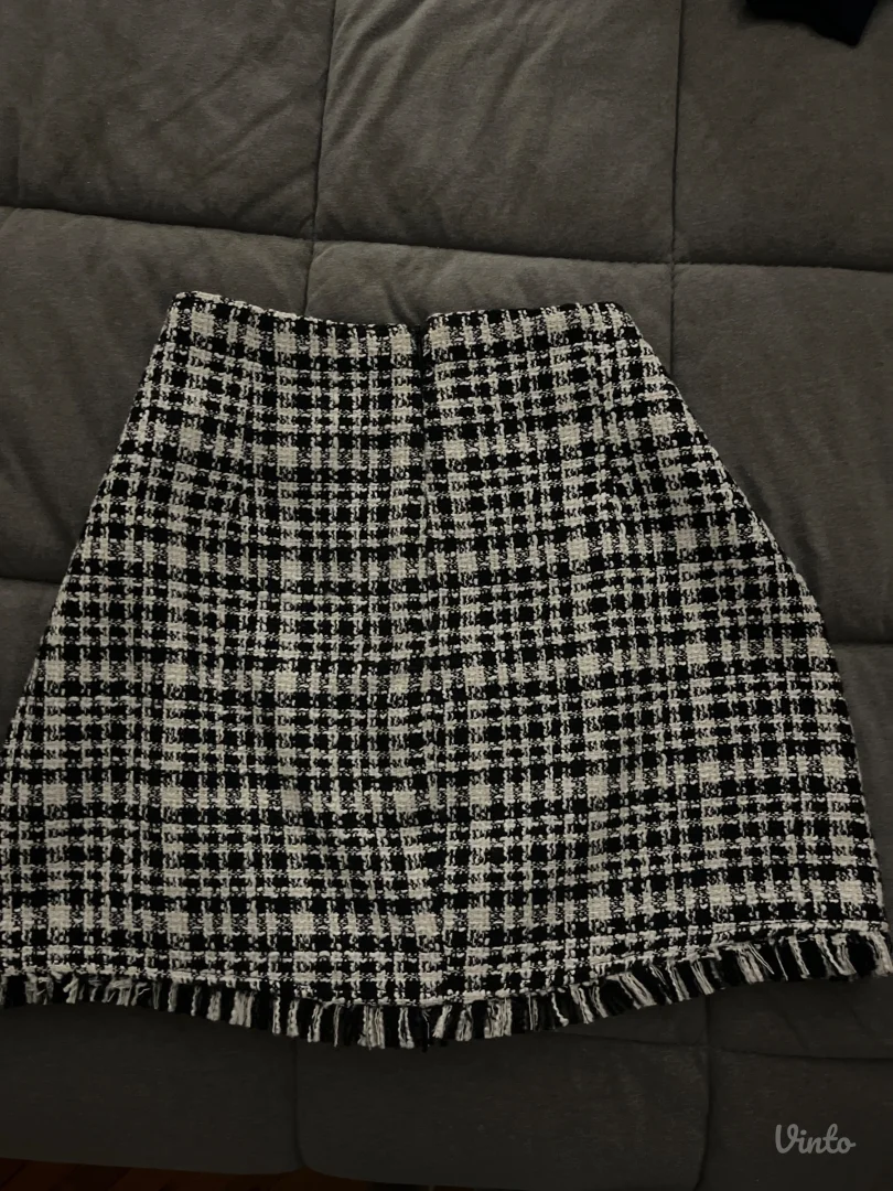 stradivarius suknjica