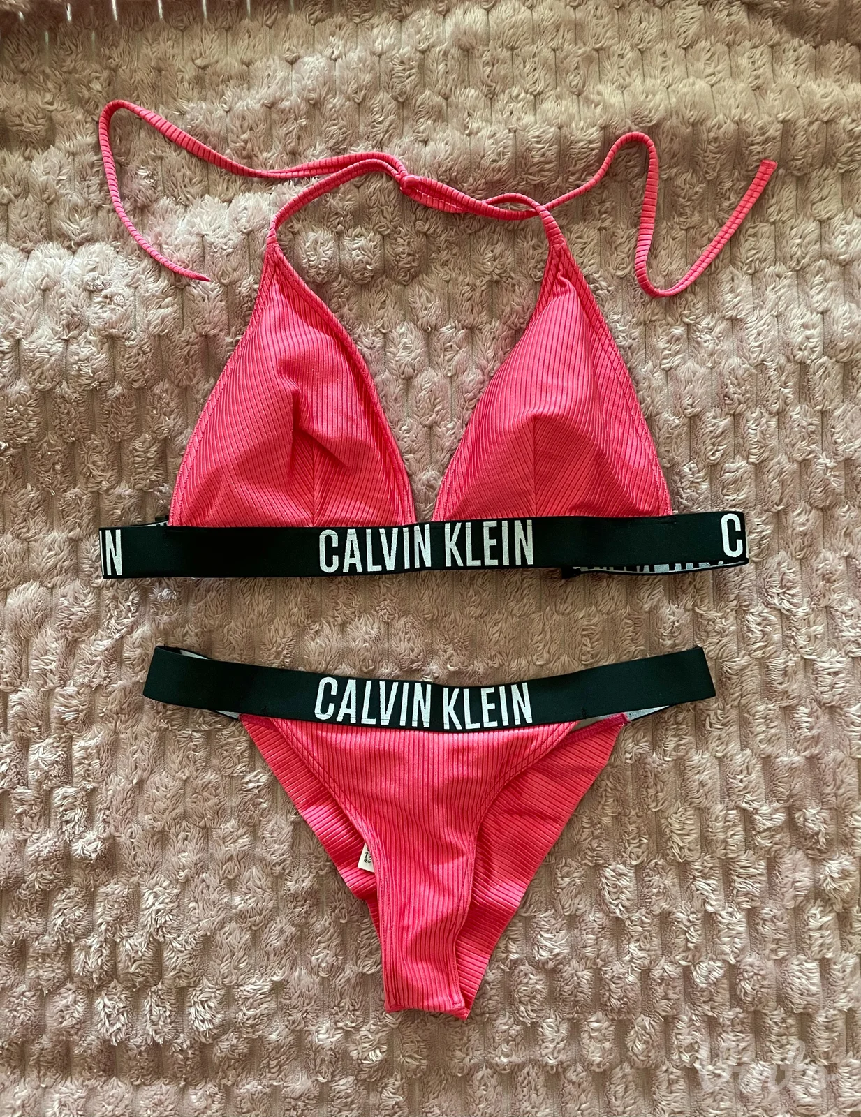 Calvin Klein kupaci