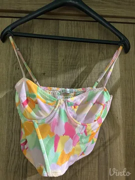 Sareni Stradivarius korset od tila