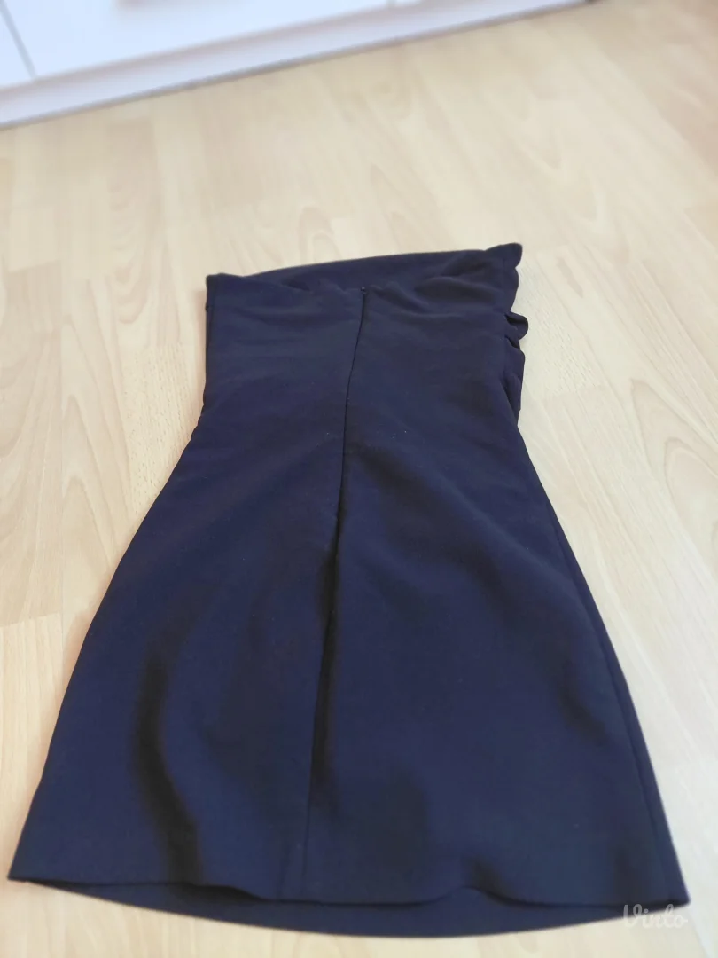 Zara crna haljina